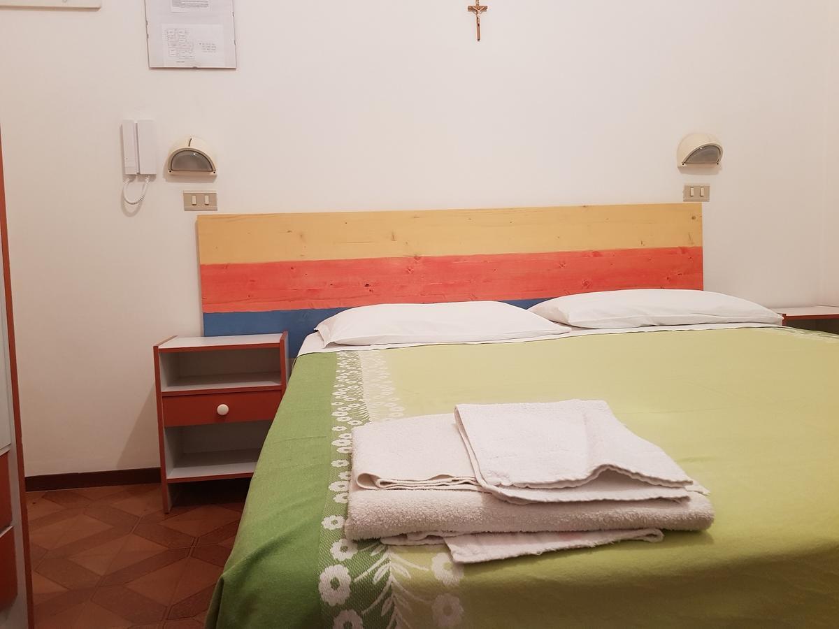 רימיני Albergo Leonarda מראה חיצוני תמונה