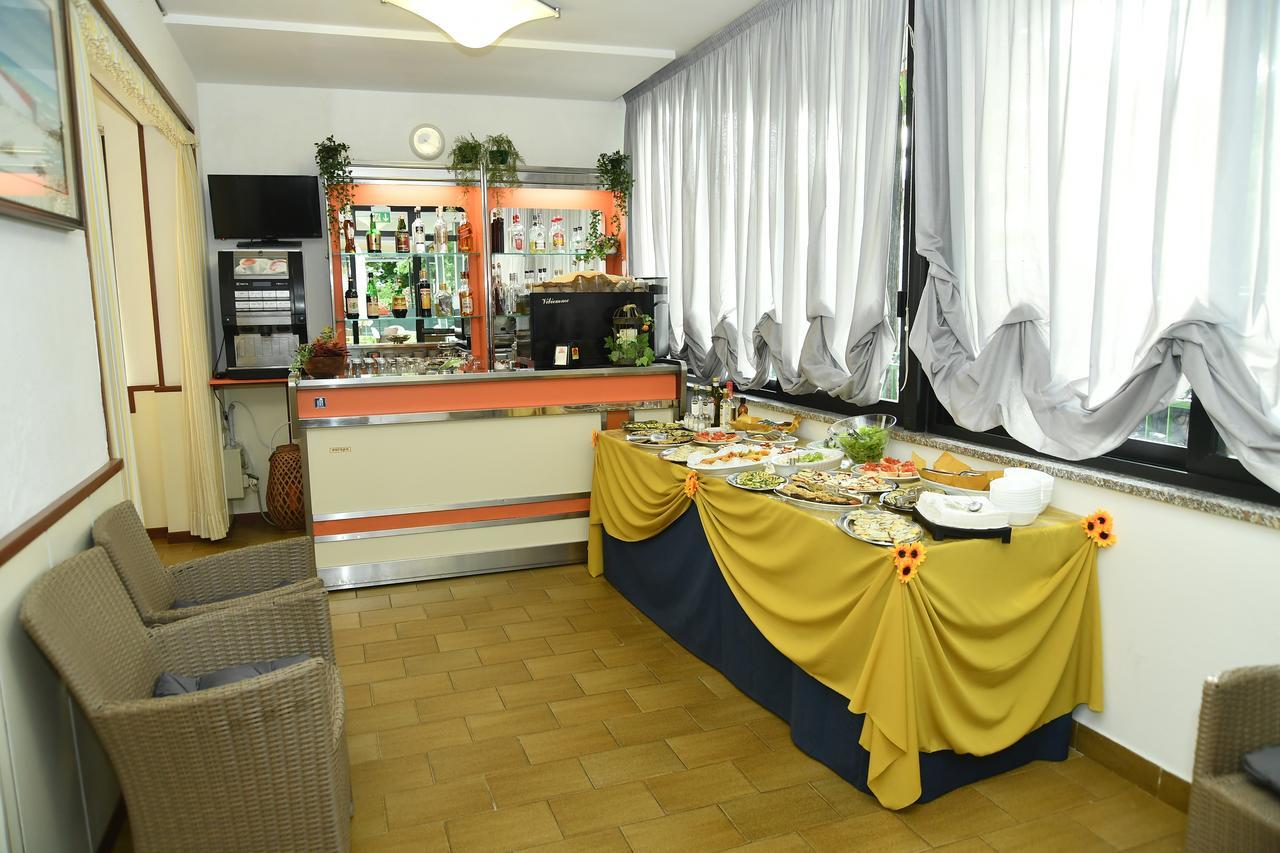רימיני Albergo Leonarda מראה חיצוני תמונה