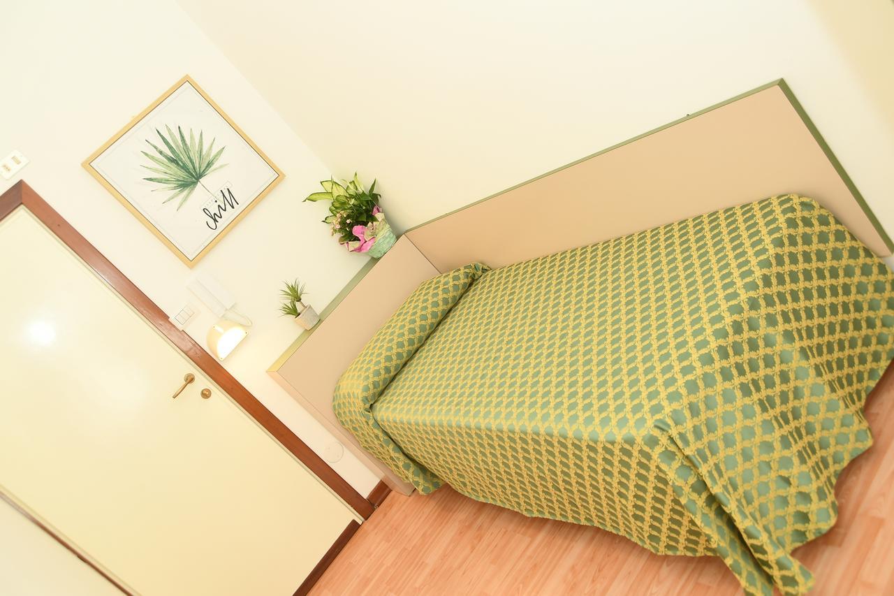 רימיני Albergo Leonarda מראה חיצוני תמונה