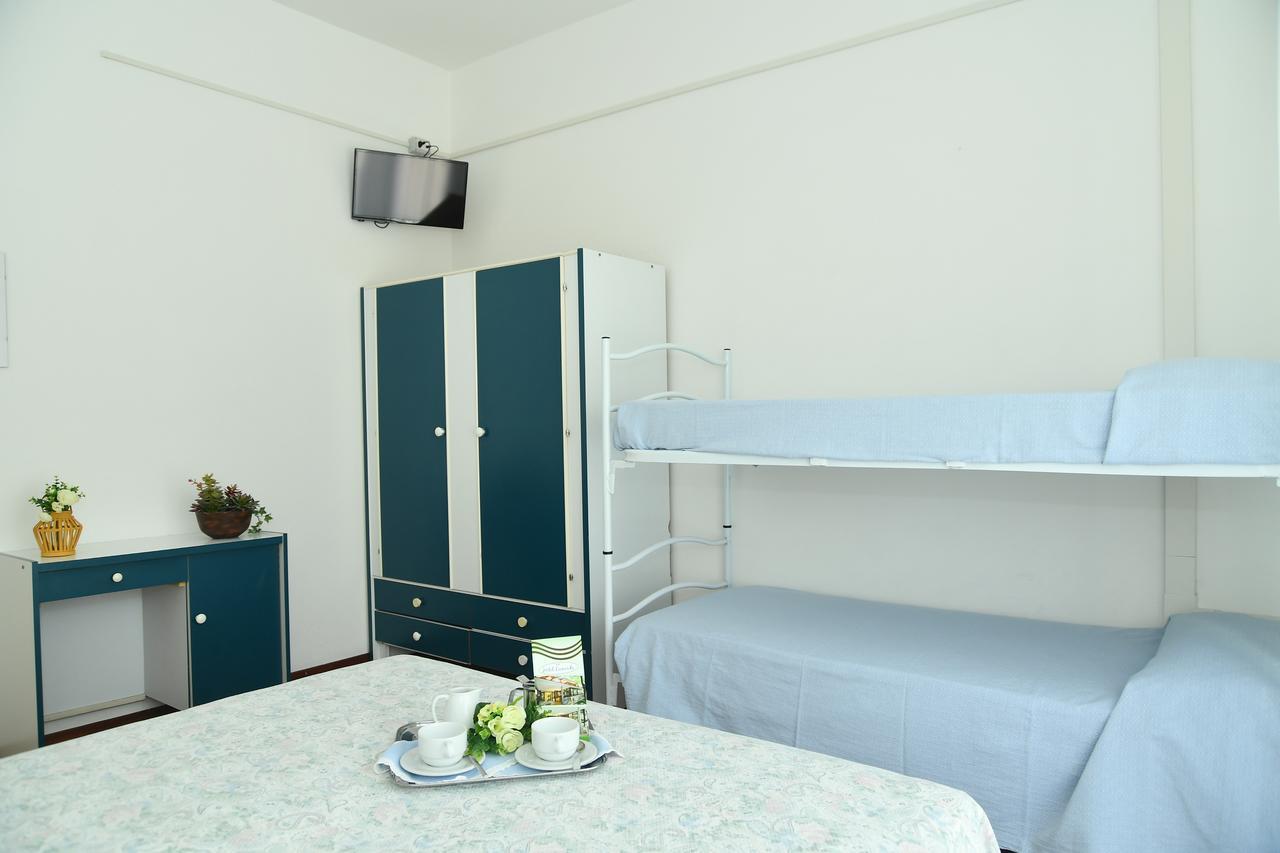 רימיני Albergo Leonarda מראה חיצוני תמונה
