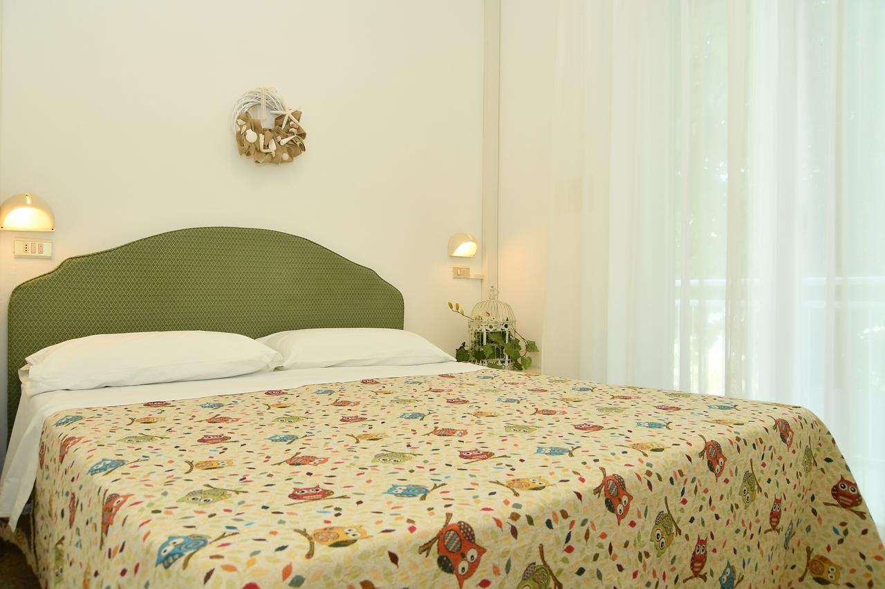 רימיני Albergo Leonarda מראה חיצוני תמונה